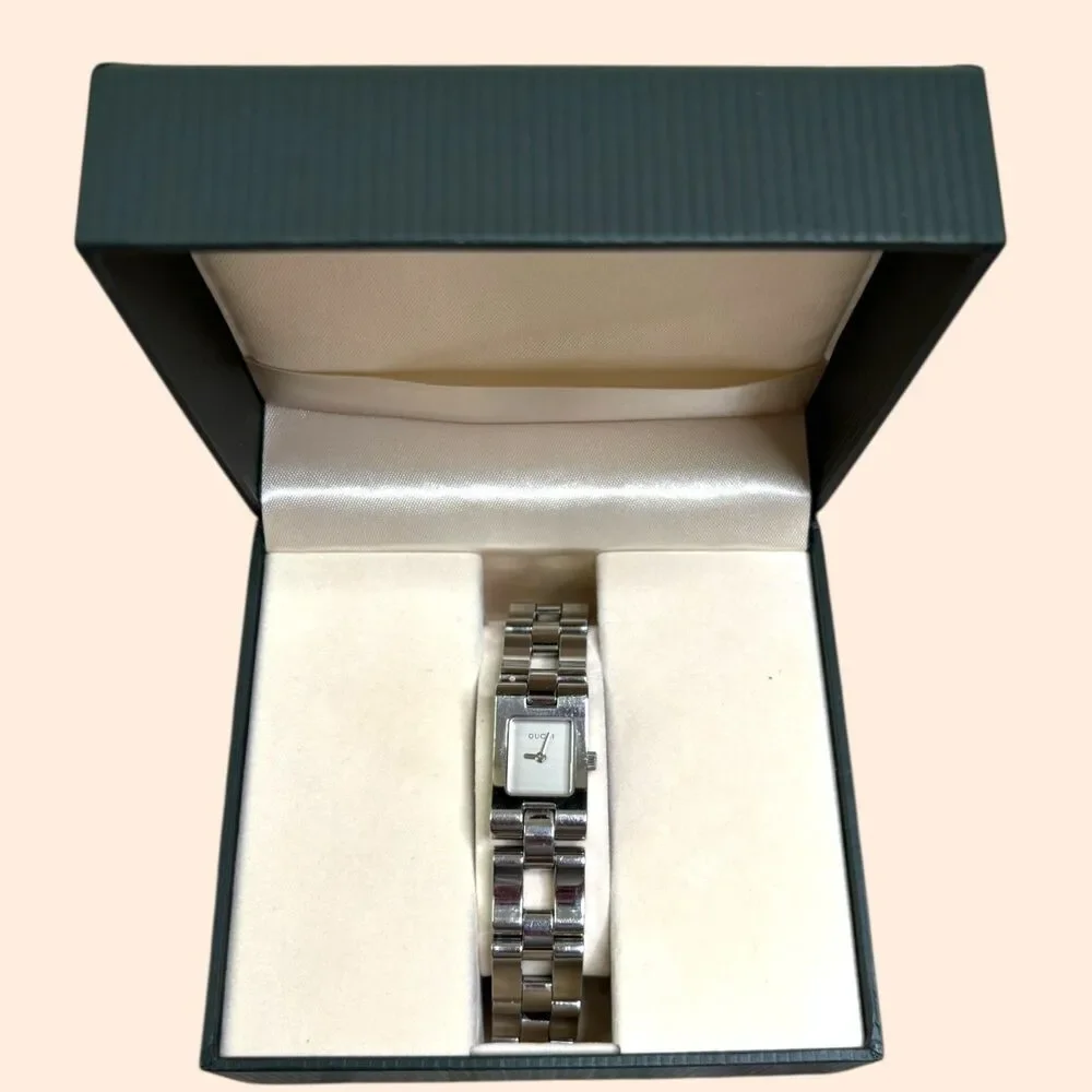 Gucci 2305L Quartz Silver Square Watch